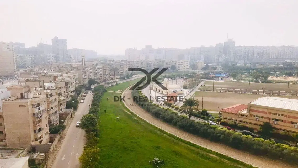 شقة فاخرة في م101 بمرافق مميزة