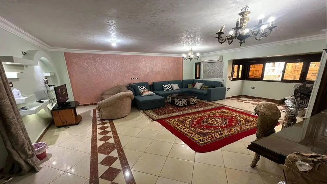 Spacious 180 Square Meter Apartment for Rent