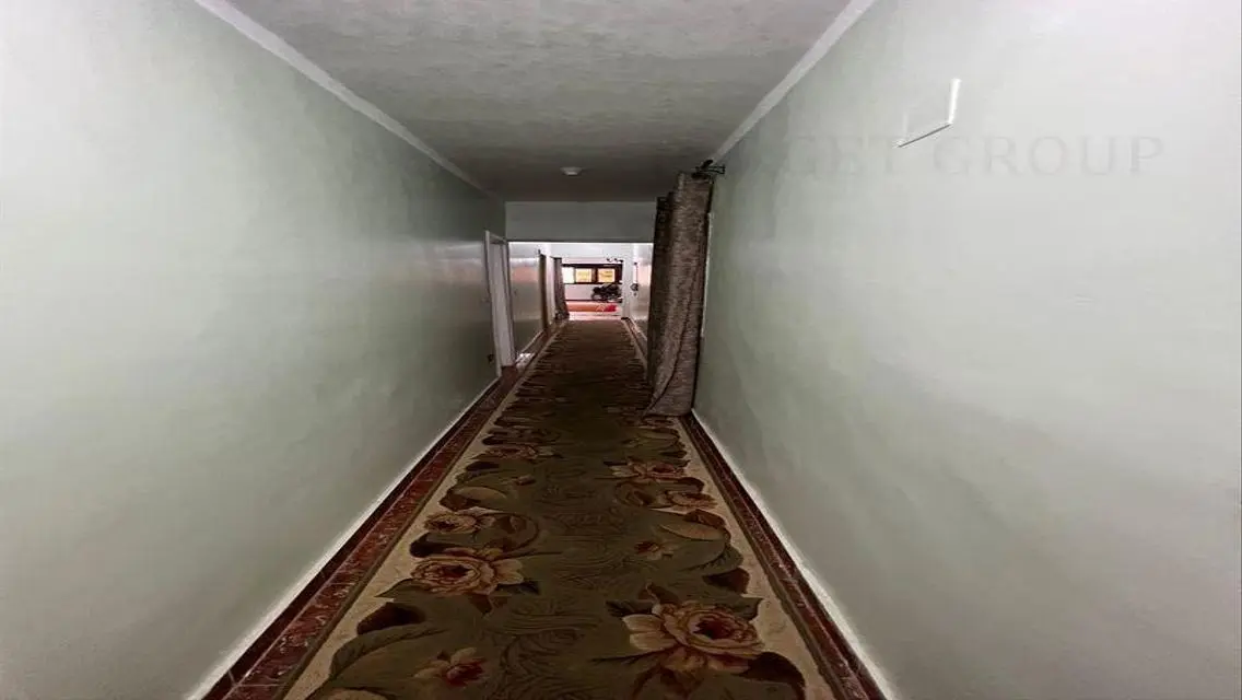 Spacious 180 Square Meter Apartment for Rent