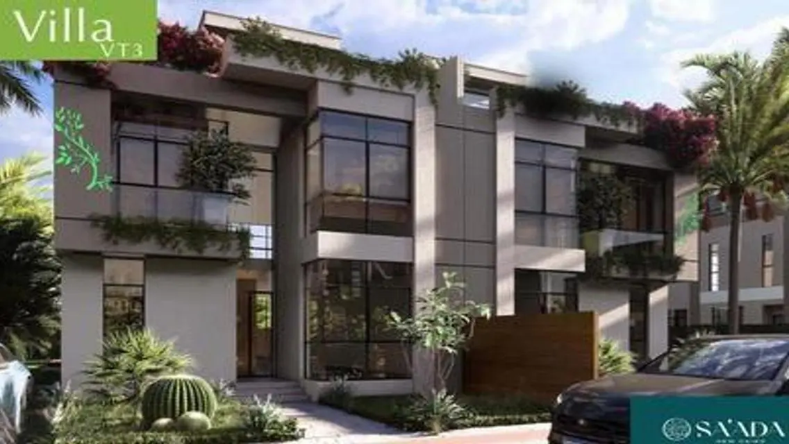 Stunning 300 sqm Home with Multiple Rooms and Luxurious Amenities