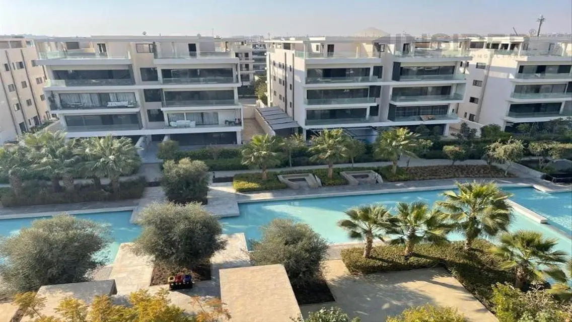 فيلا فاخرة مع إطلالات خلابة على البحيرات