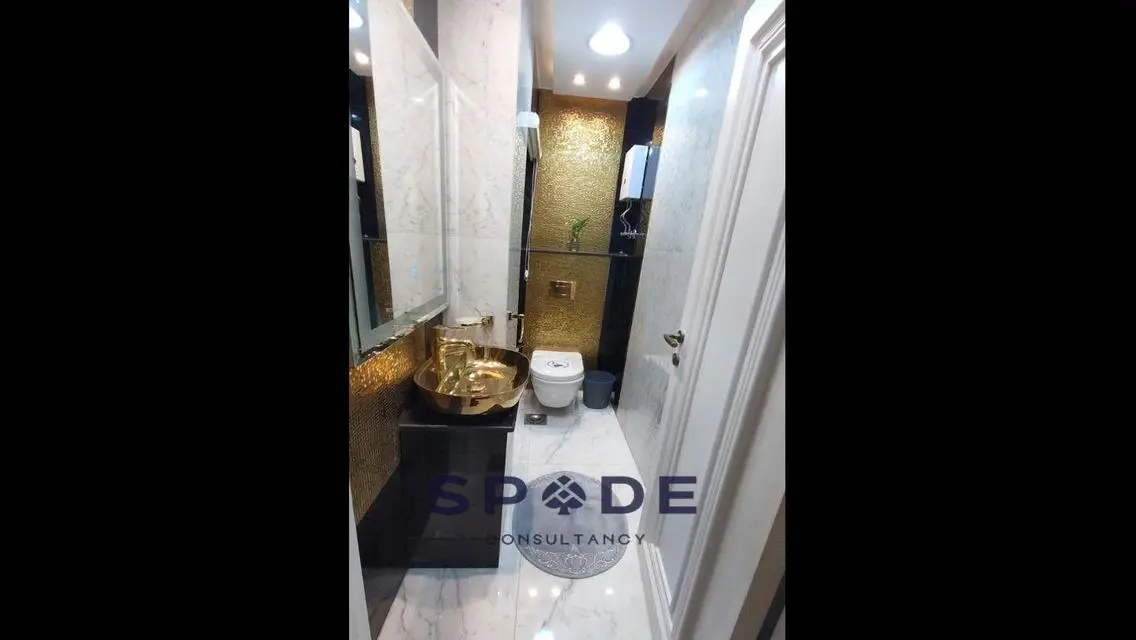 فيلا فاخرة بمساحة ٤٢ متر مربع للبيع