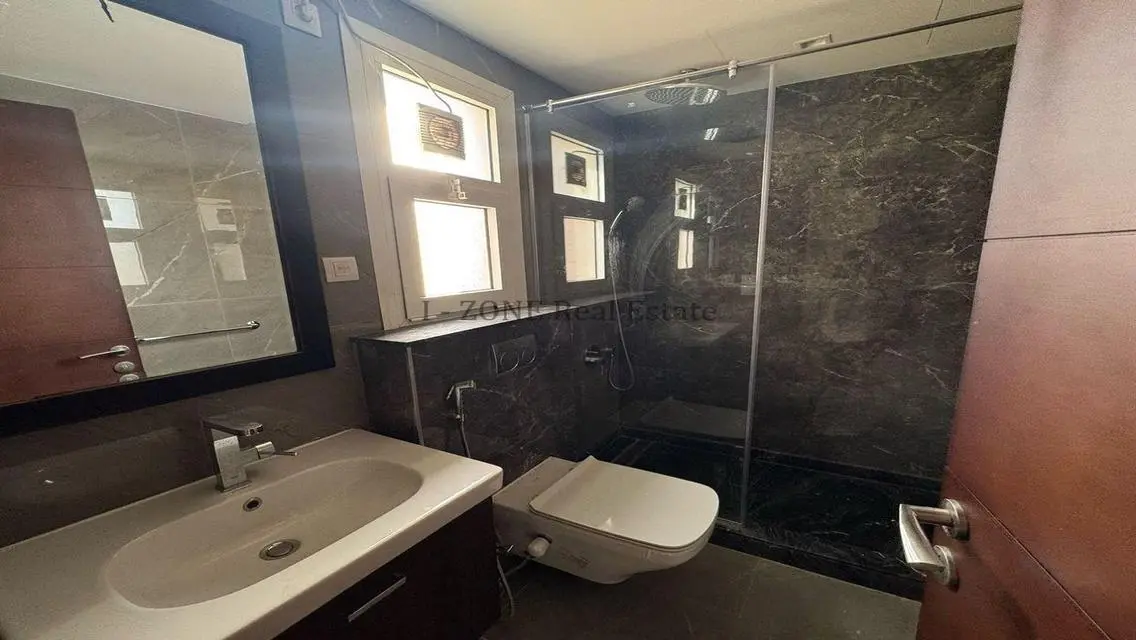 Luxurious Apartment for Sale with 500 Square Meters