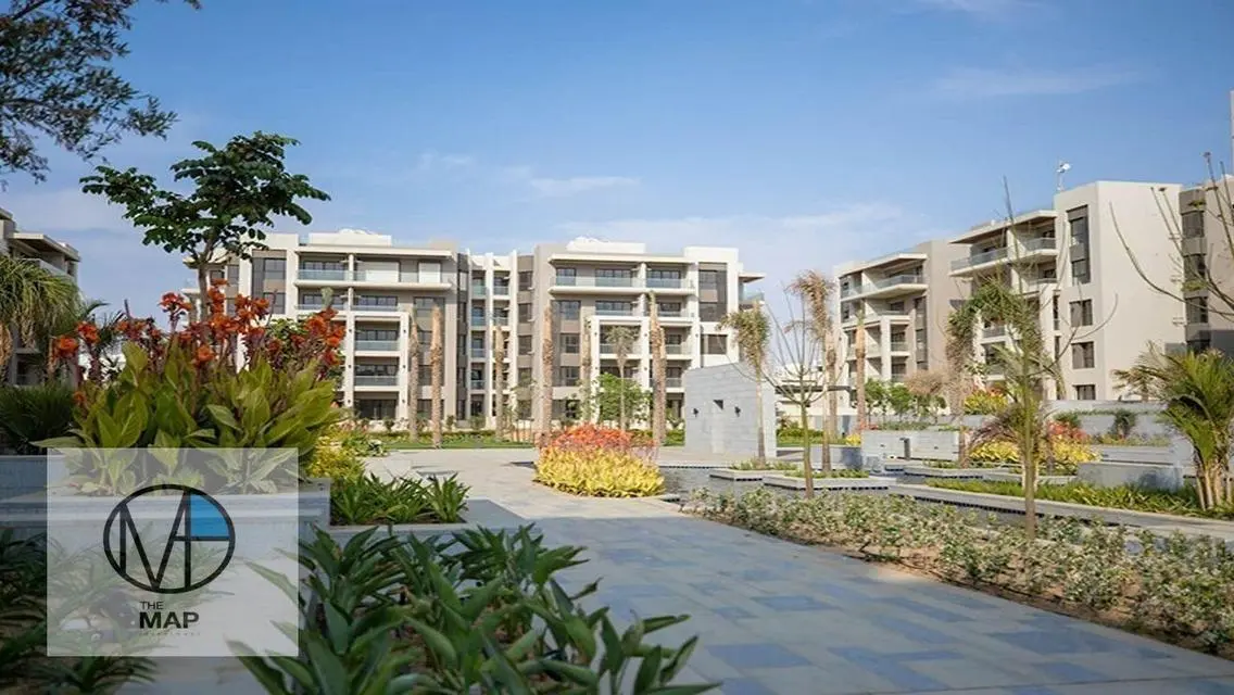 Luxury Apartment in Palm Hills, New Cairo - Mountain View