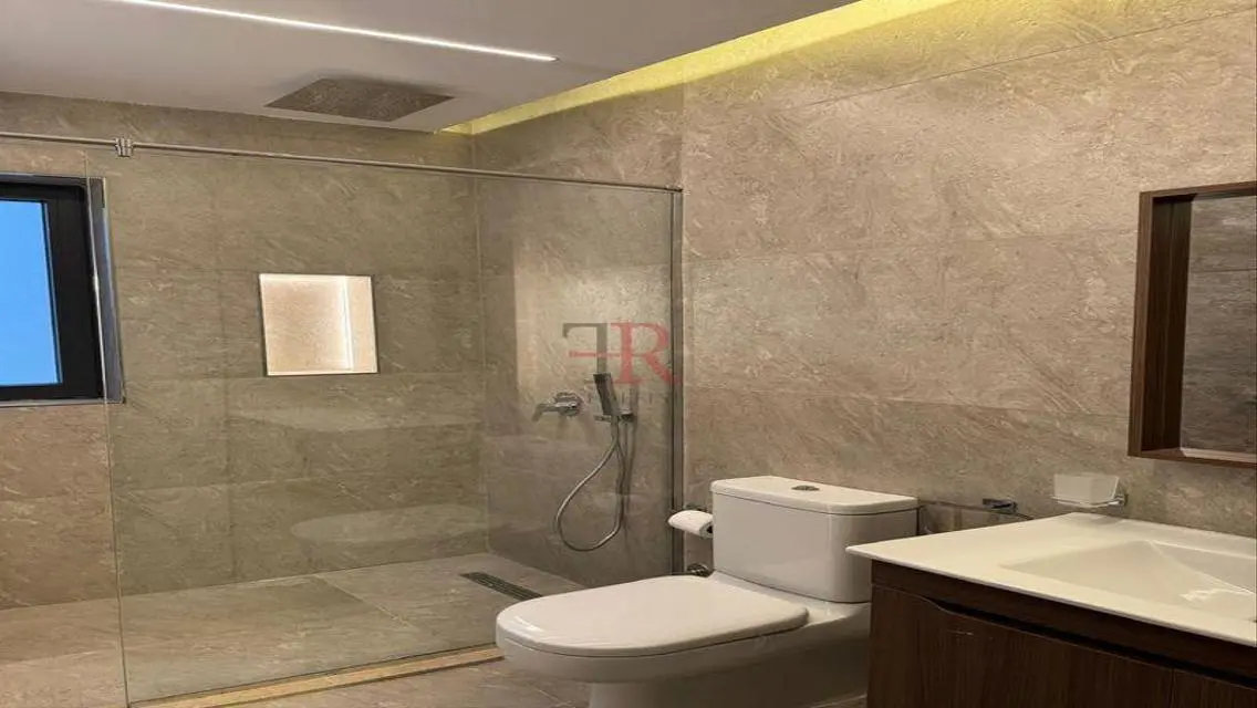 Luxury Apartment in Prime Location for Sale