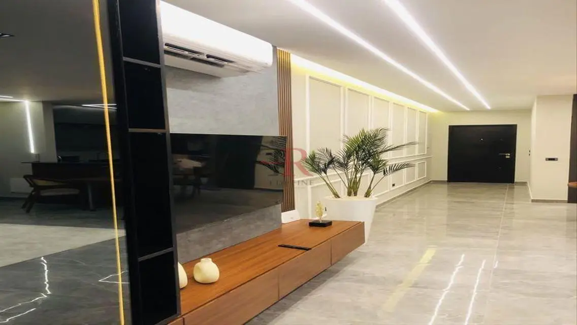 Luxury Apartment in Prime Location for Sale