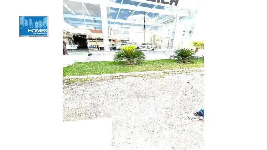 Administrative Offices with 240 Square Meters in a Quiet Area