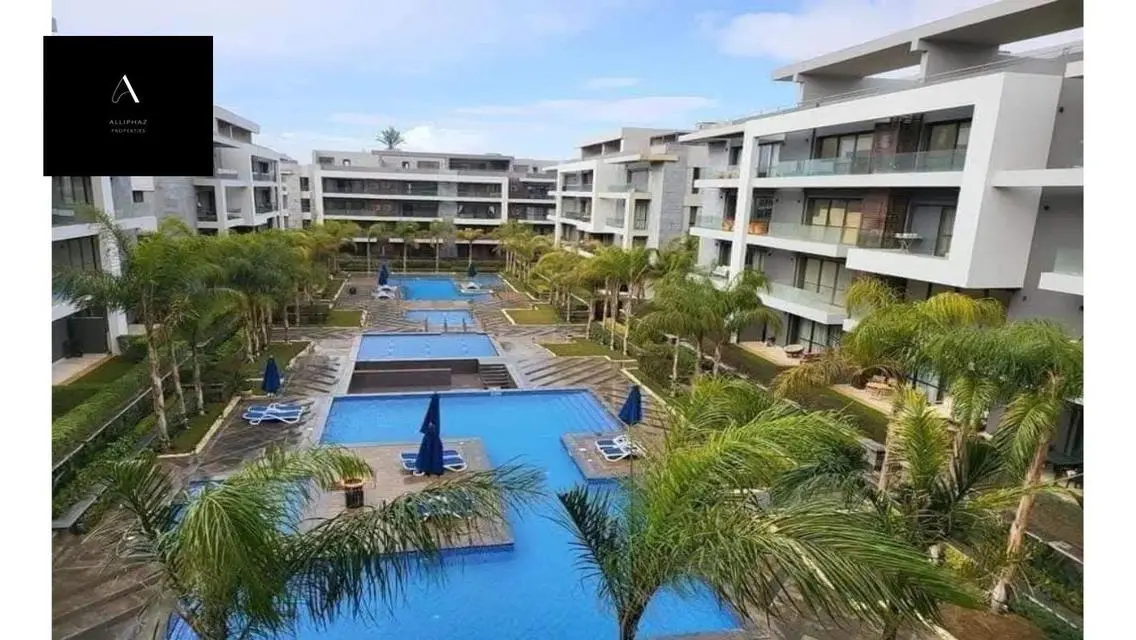 Luxury Apartment for Sale in Patio Oro