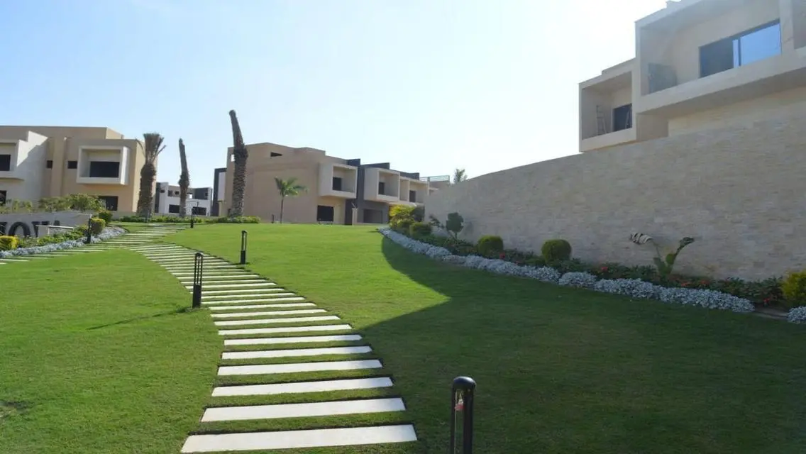 Luxurious Apartment for Sale with Spacious Layout