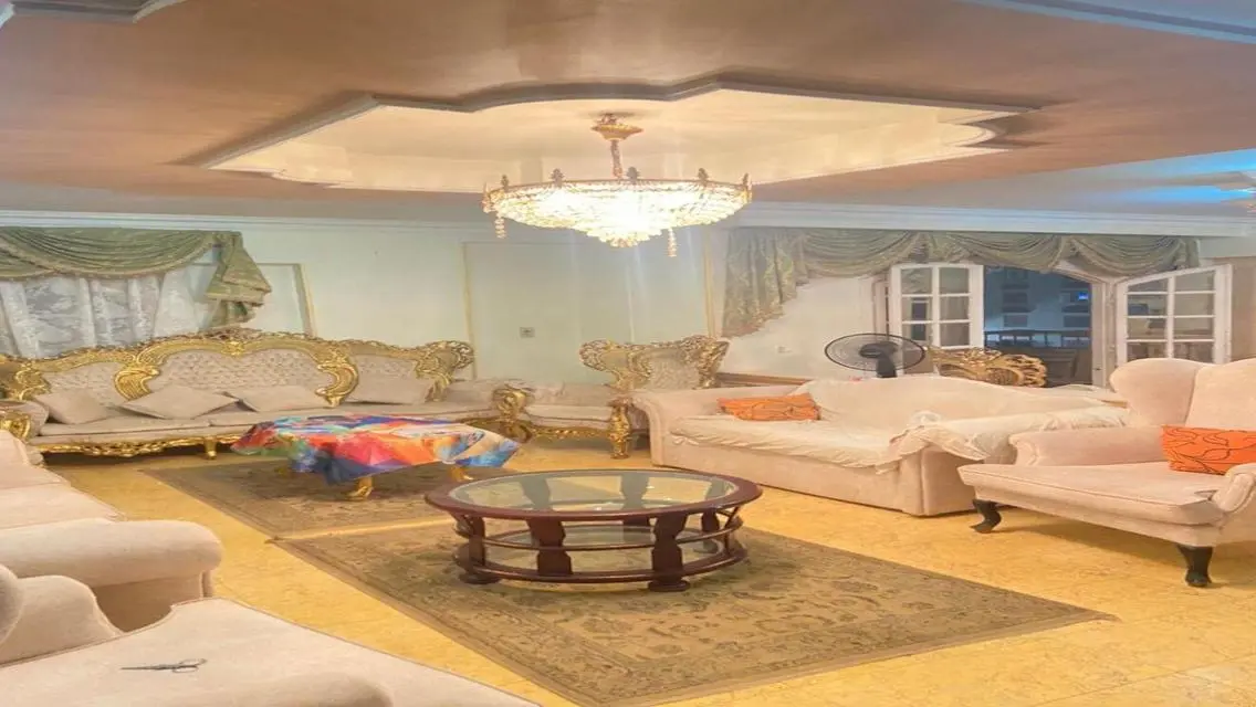 Luxury Villa with Private Pool and Garden