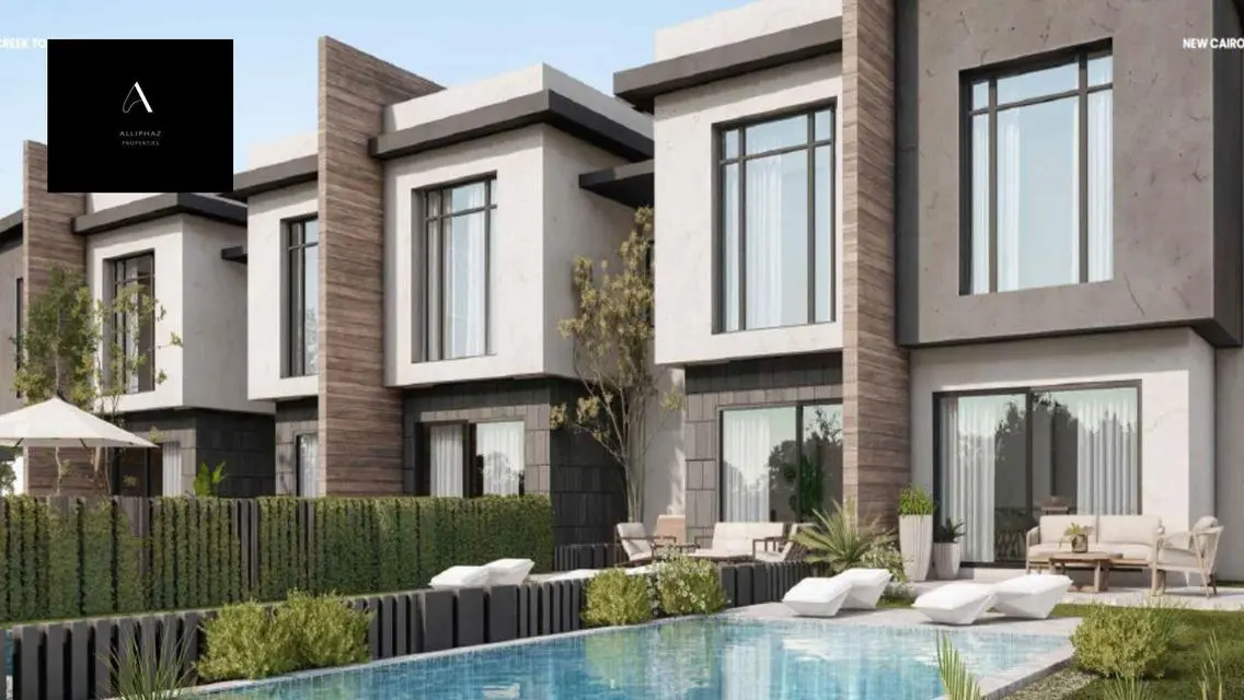 Luxury Apartment with Direct Lake View