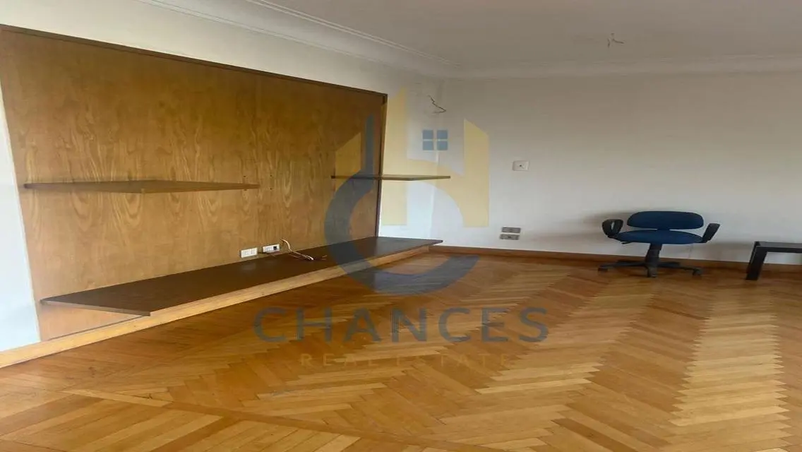 Stunning Apartment with Balcony in the Heart of the City