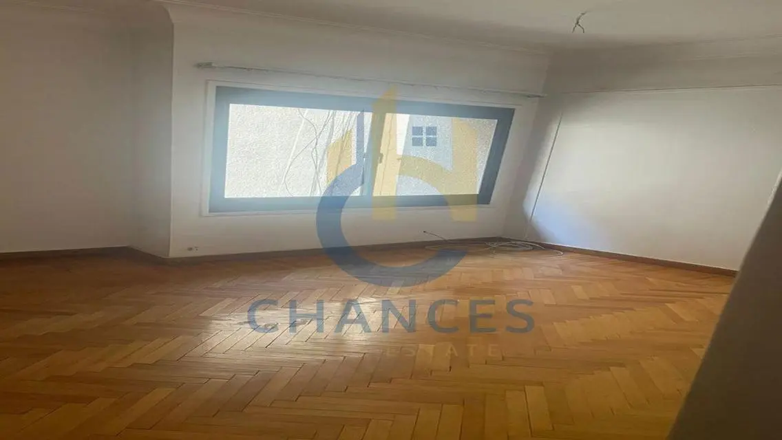 Stunning Apartment with Balcony in the Heart of the City