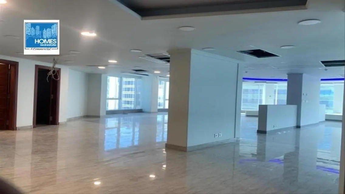 مركز إداري متكامل في المعادي 2300 متر