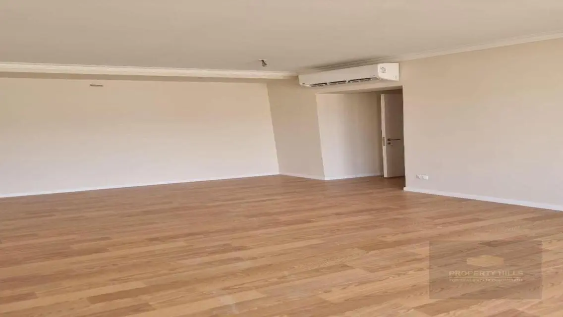 Luxury Villa with Spacious Design in Prime Location