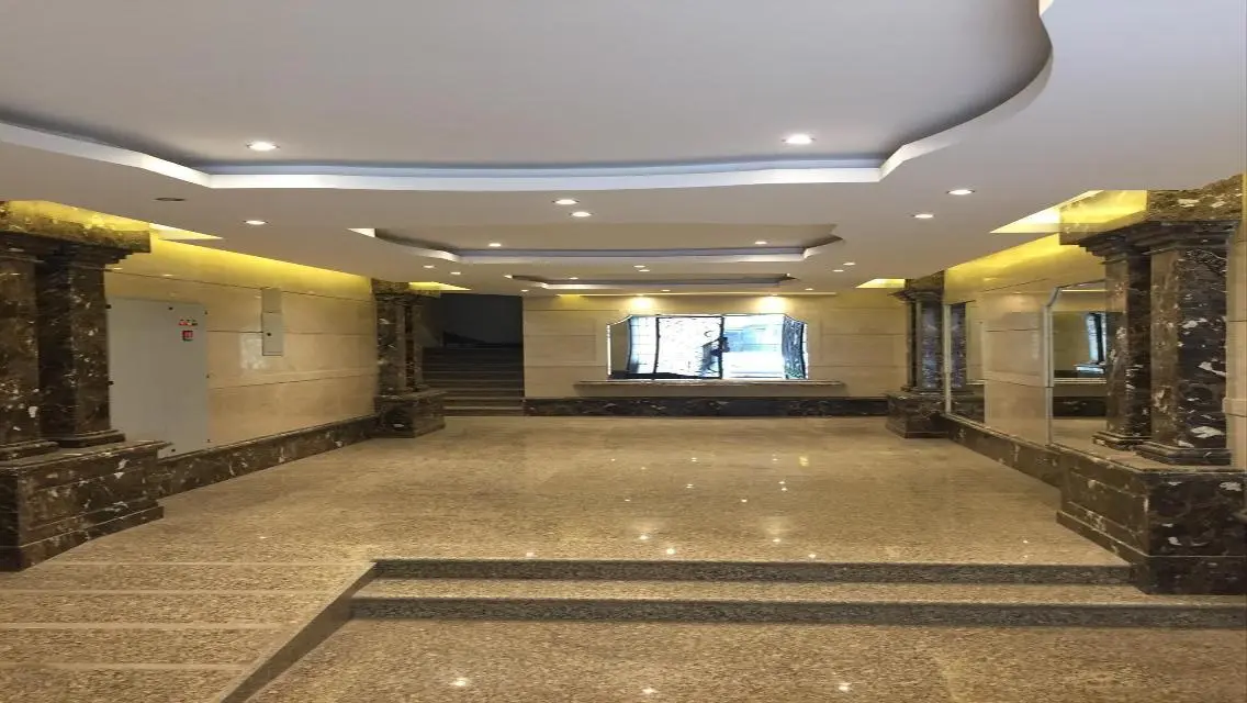 Luxury 3-Bedroom Apartment in Prime Location