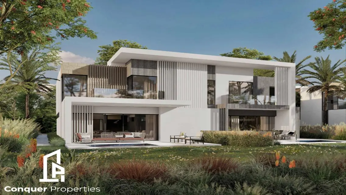 Luxurious Home with Private Garden and Stunning View