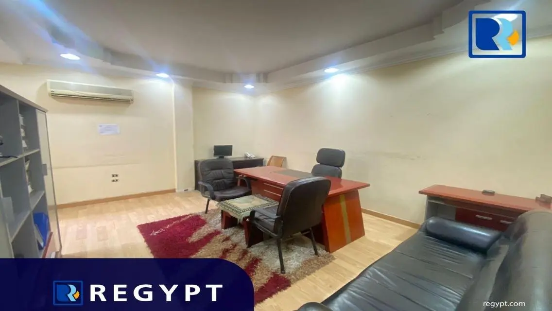 عقار مميز للبيع - غرفة اجتماعات مزودة بكابلات ممدودة