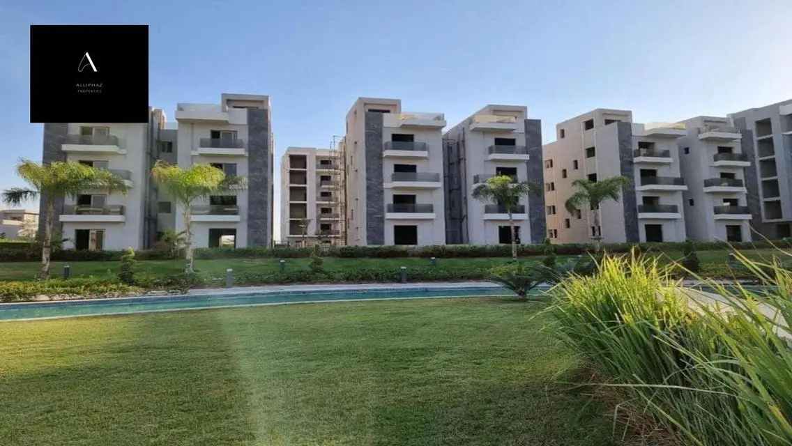 Luxury Villa for Sale in Sun Capital
