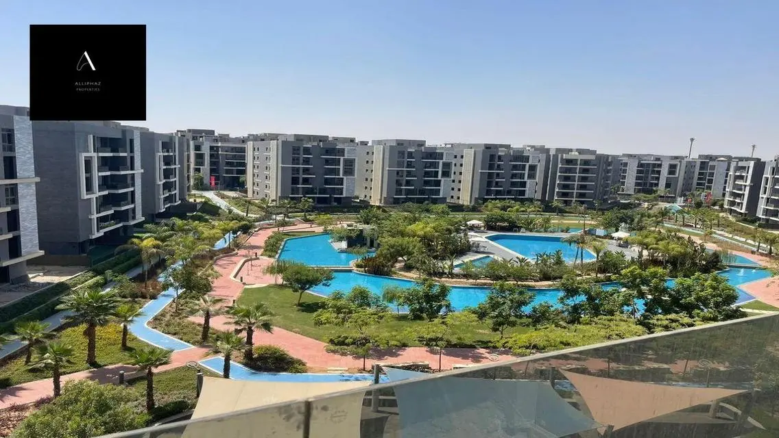 Luxury Villa for Sale in Sun Capital