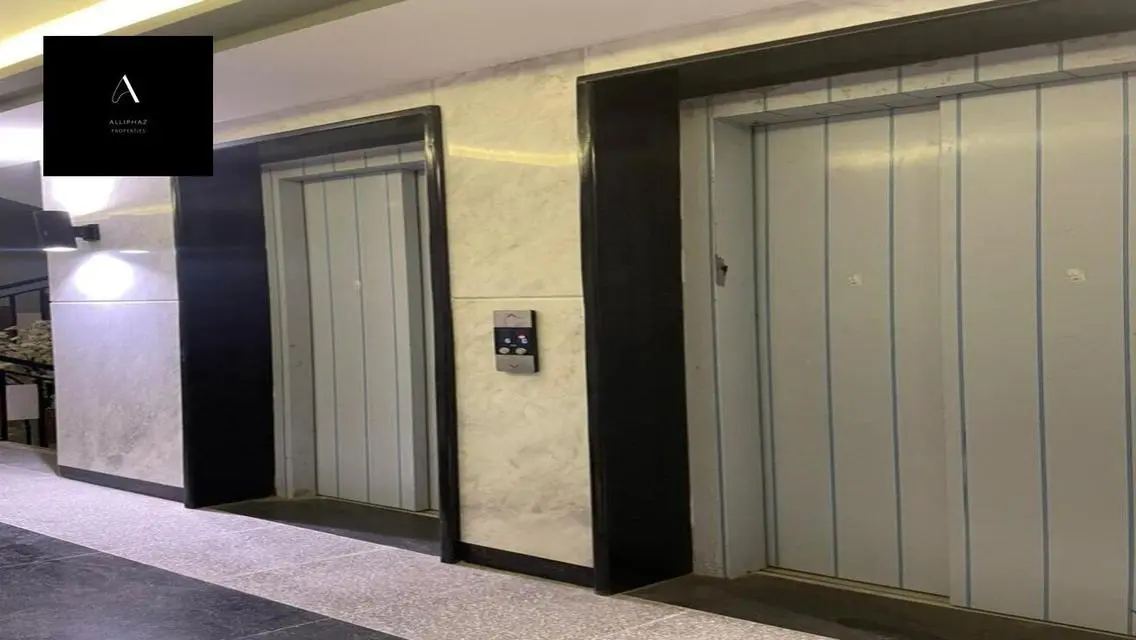Luxury Villa for Sale in Sun Capital