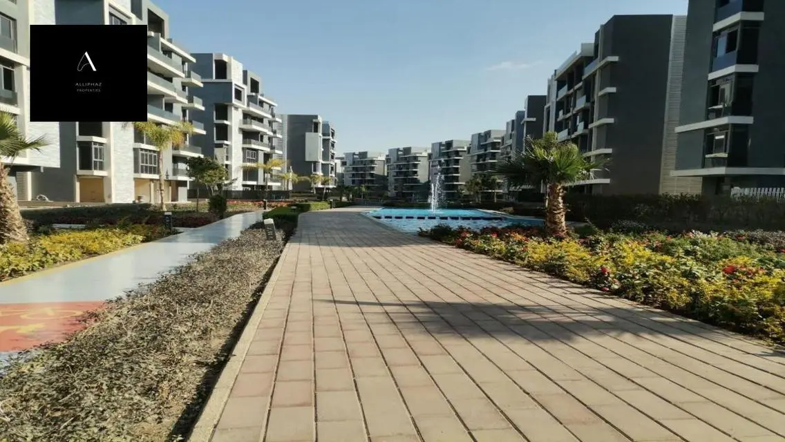 Luxury Villa for Sale in Sun Capital