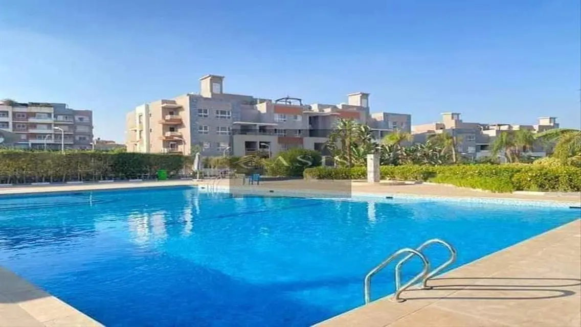 Luxury Apartment for Sale with Lake View