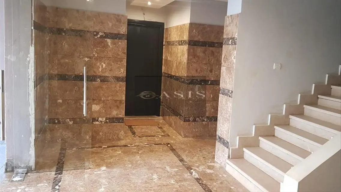 Luxury Apartment for Sale with Lake View