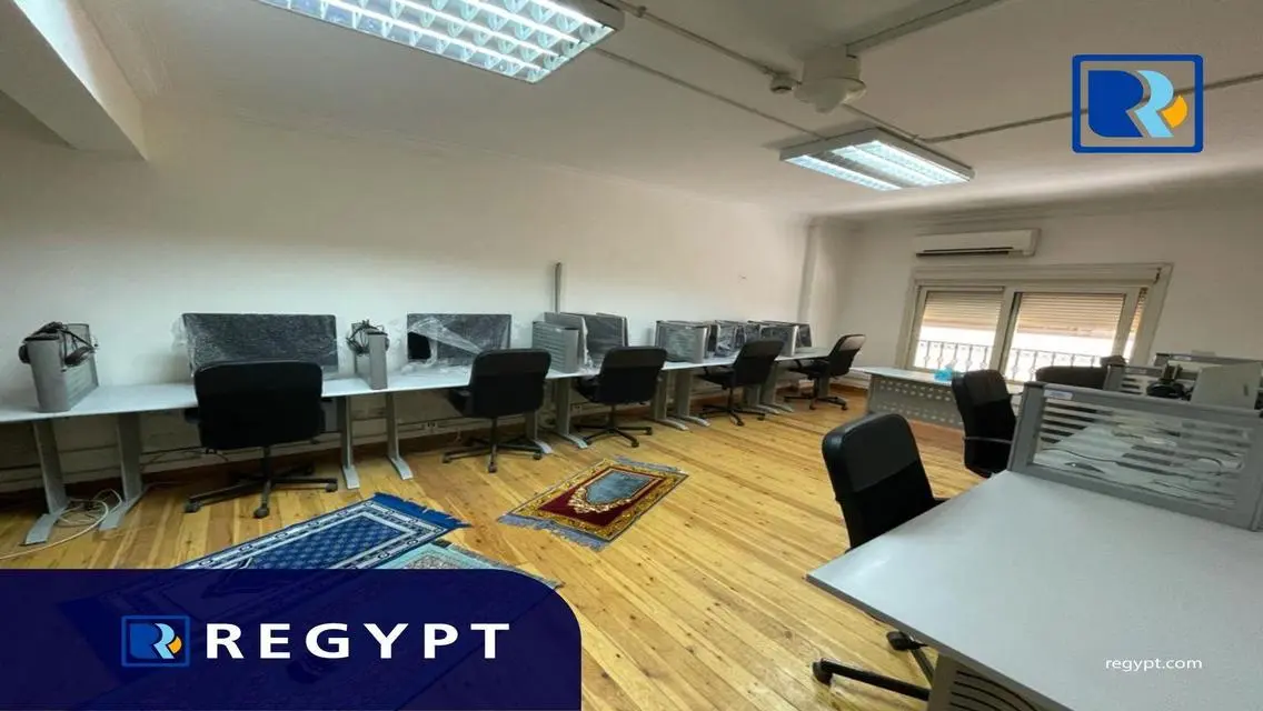 شقة مفروشة مميزة في منطقة حيوية بسعر جذاب
