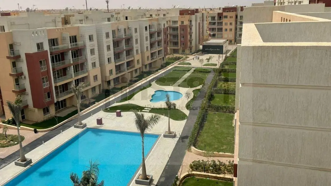 منزل فاخر للإيجار بجانب البحيرات