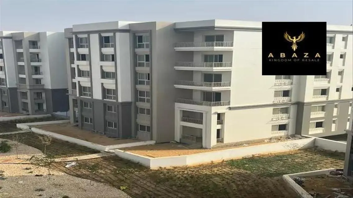 شقة فاخرة للبيع داخل مجمع سكني متميز