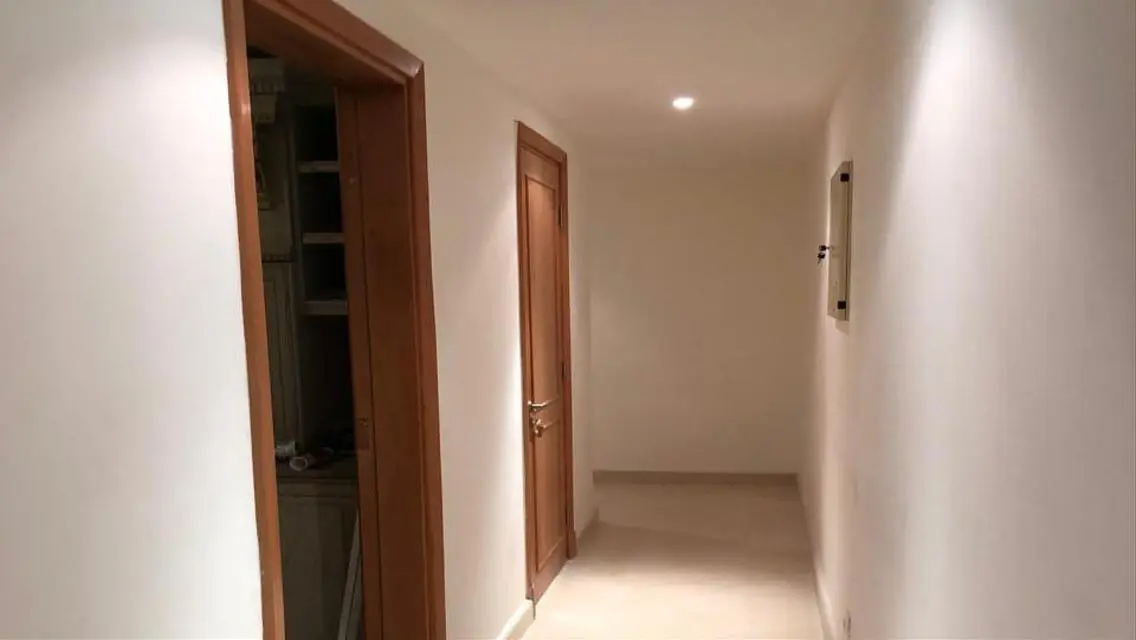 Luxury Villa for Sale with Spacious Area in the City Center