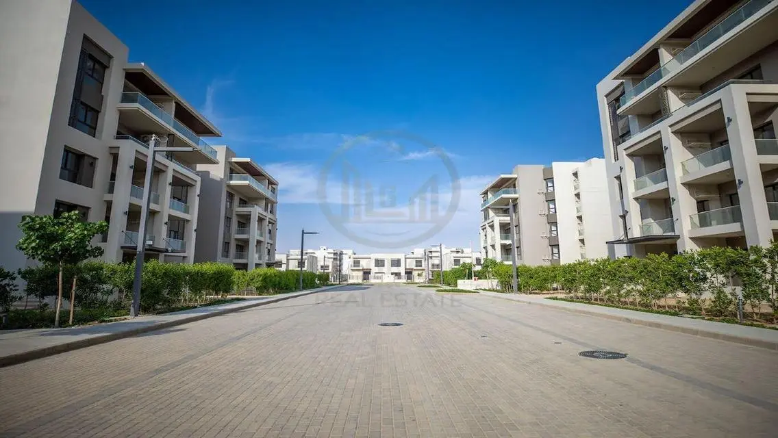 Luxury Apartment for Sale in Prime East 145 Location