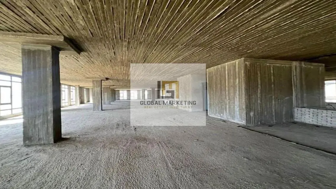 Spacious Apartment 5 -107 for Sale