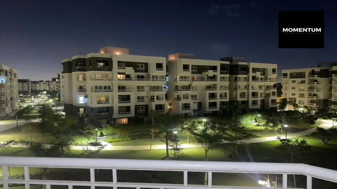 Stunning Apartment in Madinaty - B10-165 with Spacious Garden