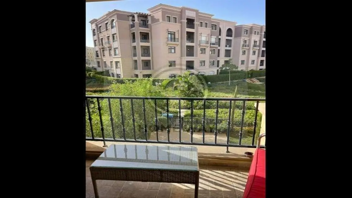 Luxury Villa for Sale with Balcony and Pool in City Center