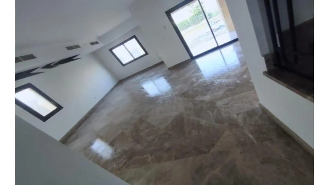 Stunning Villa with 356 sqm