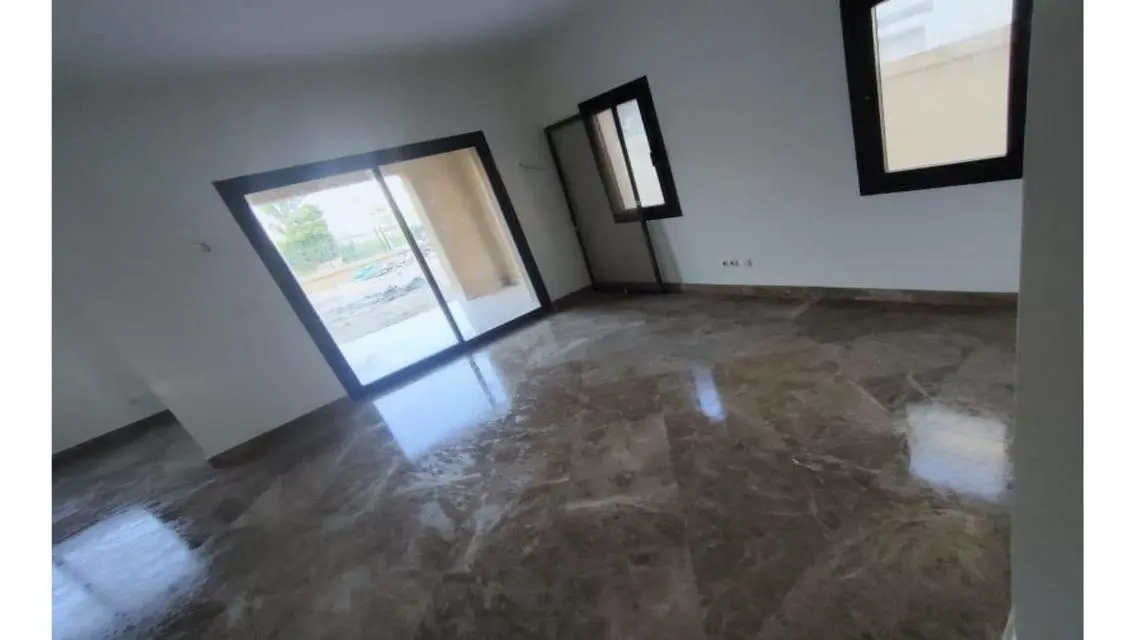 Stunning Villa with 356 sqm