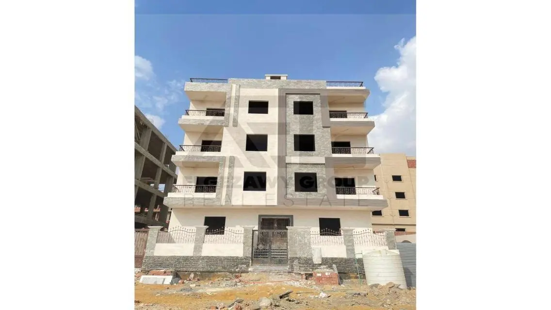 Apartment for Sale in Katameya Creeks Compound