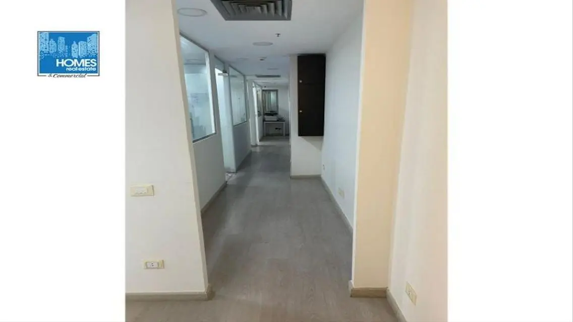 Fully Finished Administrative Headquarters 1000 sqm in Maadi