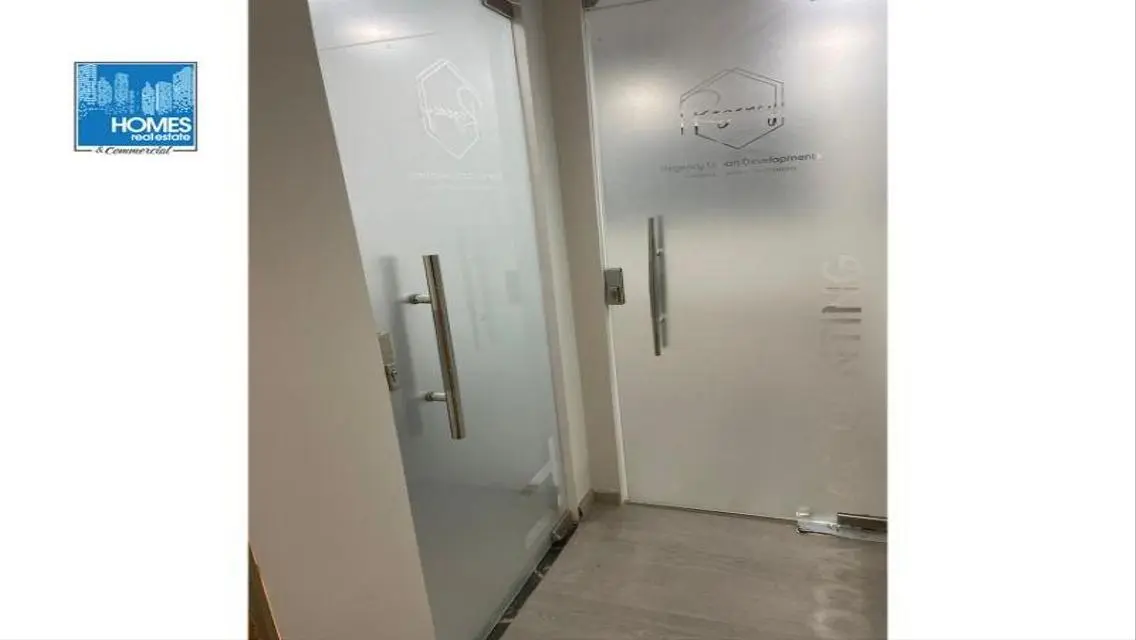 Fully Finished Administrative Headquarters 1000 sqm in Maadi
