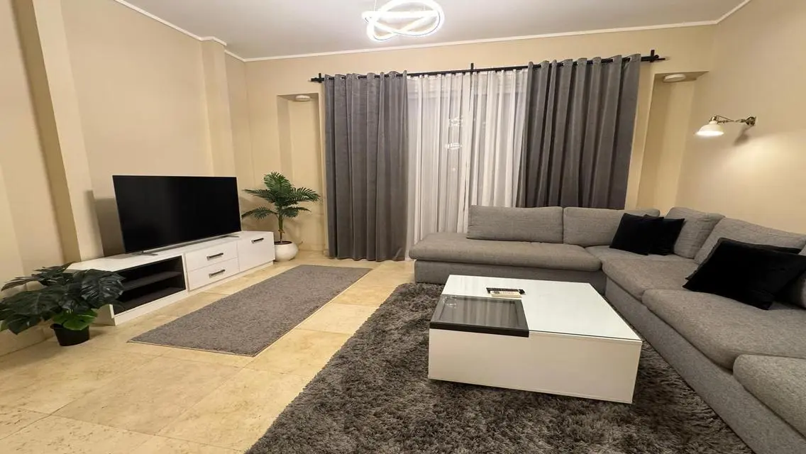Luxury Apartment for Rent in Midtown