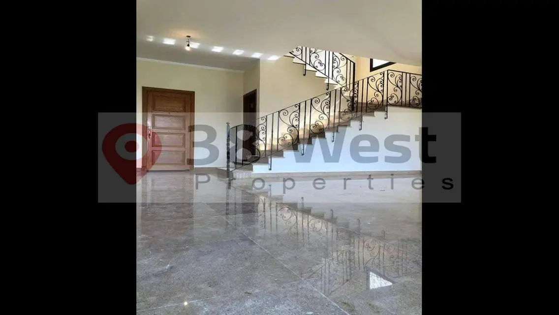 Beautiful Apartment for Sale with Large Space