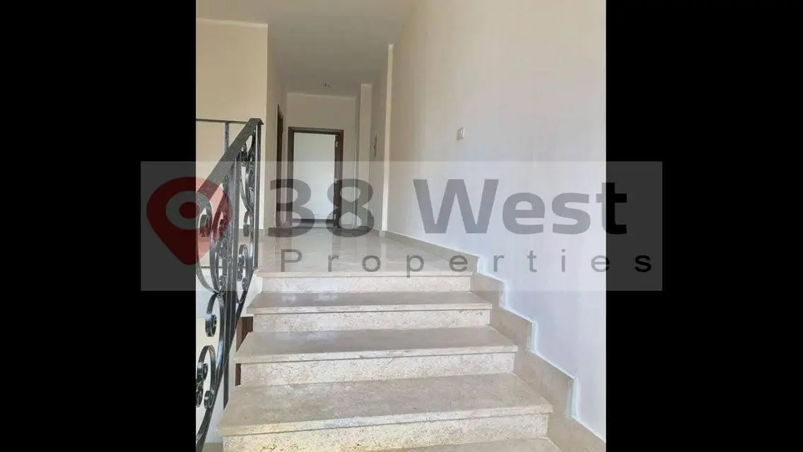 Beautiful Apartment for Sale with Large Space