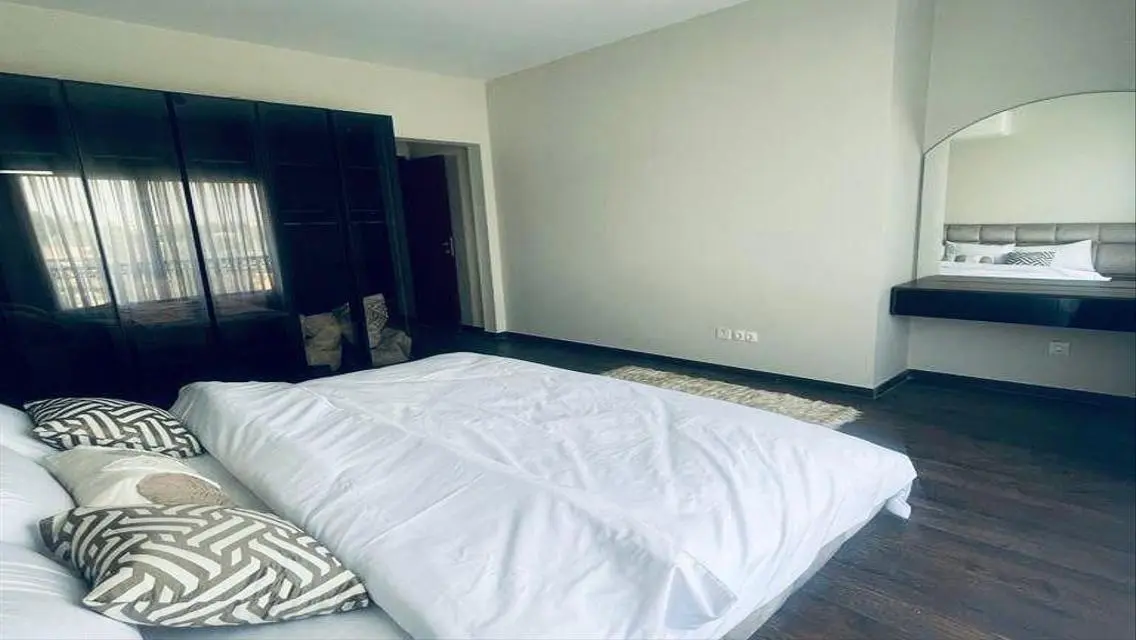 Luxurious Villa for Sale with Complete Amenities