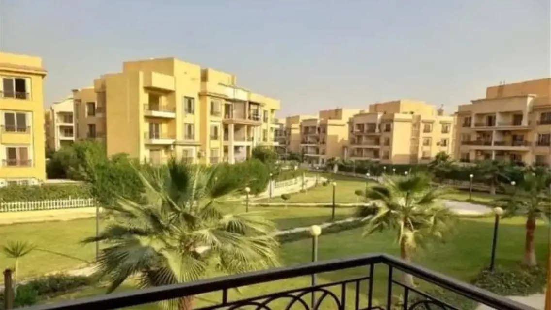 Luxury Apartment for Sale with Spacious Design in the Heart of the City