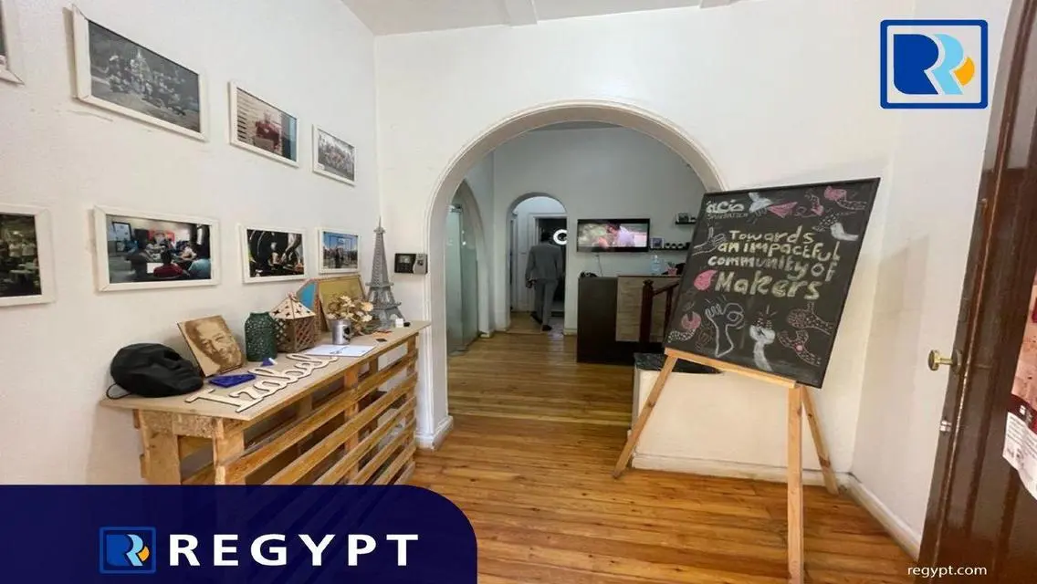 عقار تجاري للبيع في المجمع - 190,000 جنيه مصري