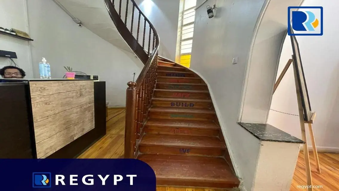 عقار تجاري للبيع في المجمع - 190,000 جنيه مصري