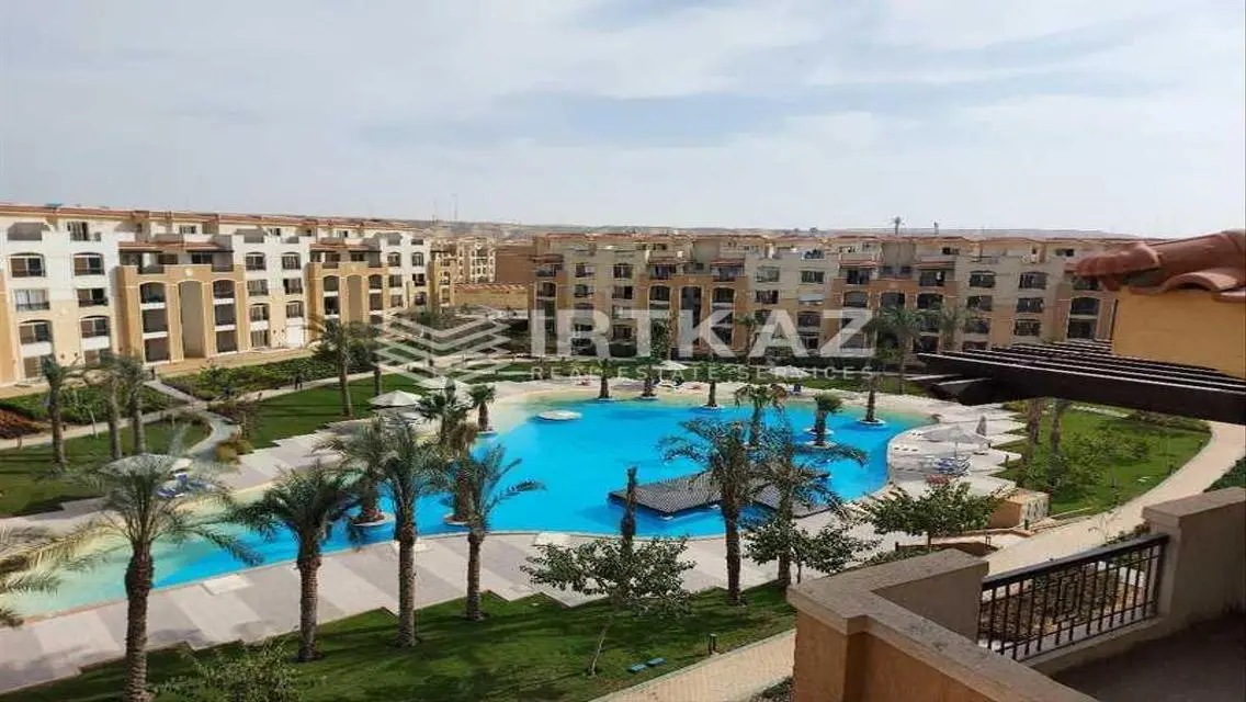 شقة فاخرة بمساحة -230 متر قريبة من البحيرات