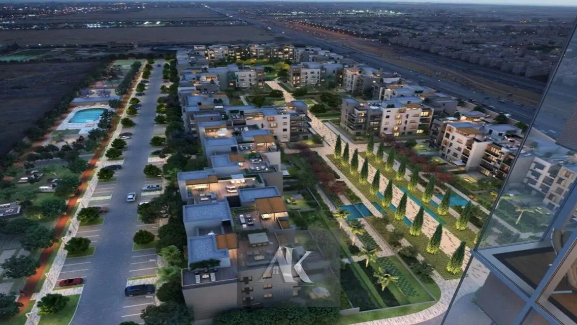 Luxury Apartment Overlooking Lakes with All Amenities